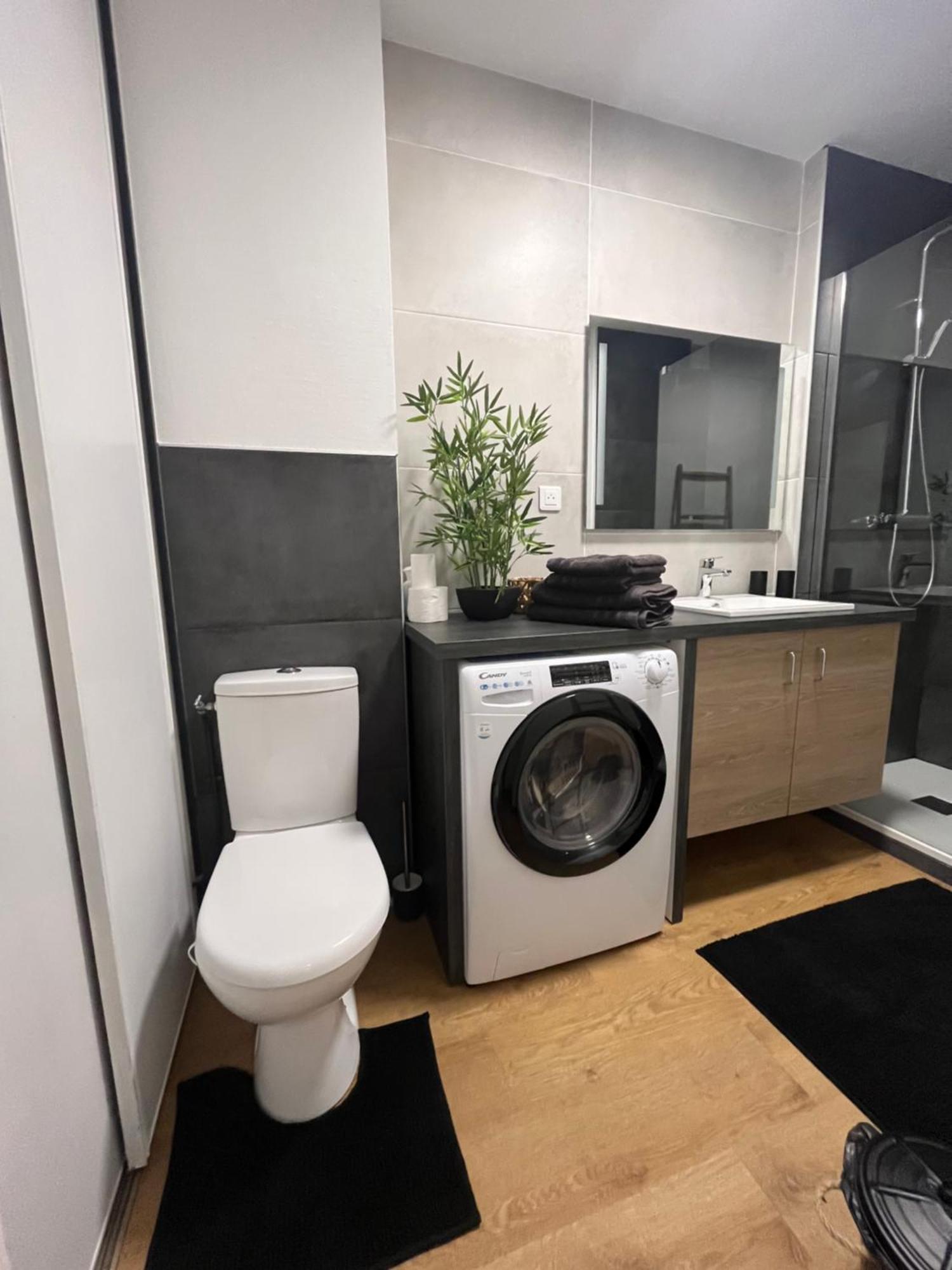 Coeur De Concarneau, Appartement Entier, Proche Centre, Corniche Et Plage Avec Parking Eksteriør bilde